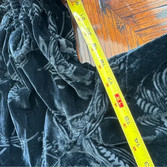 Ted Baker - Picture 14 of 14